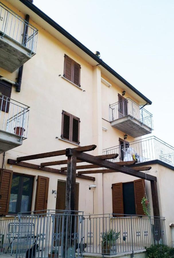 Apartamento Residenza Il Conte Nocera Umbra Exterior foto